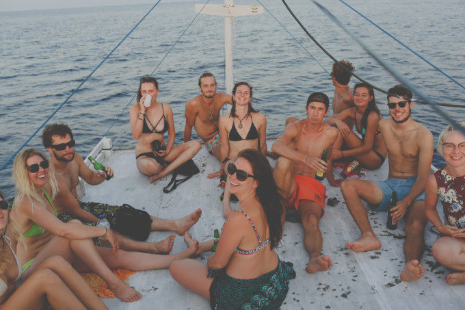 adventure, wanderlust, boat trip, islands, lombok, komodo, flores, rinca, backflips, swimming, love, ocean, people, friends, romance, sunset, trinacaryphotography